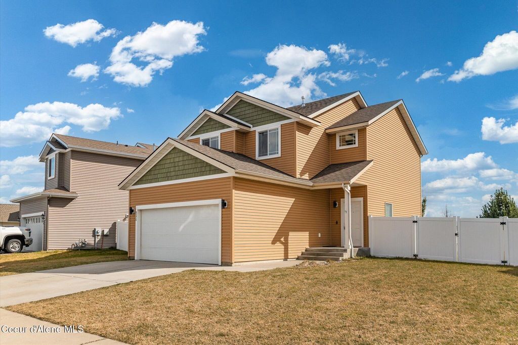 Photo of 8576 Haddon St, Post Falls, ID 83854 (MLS # 26-2131)