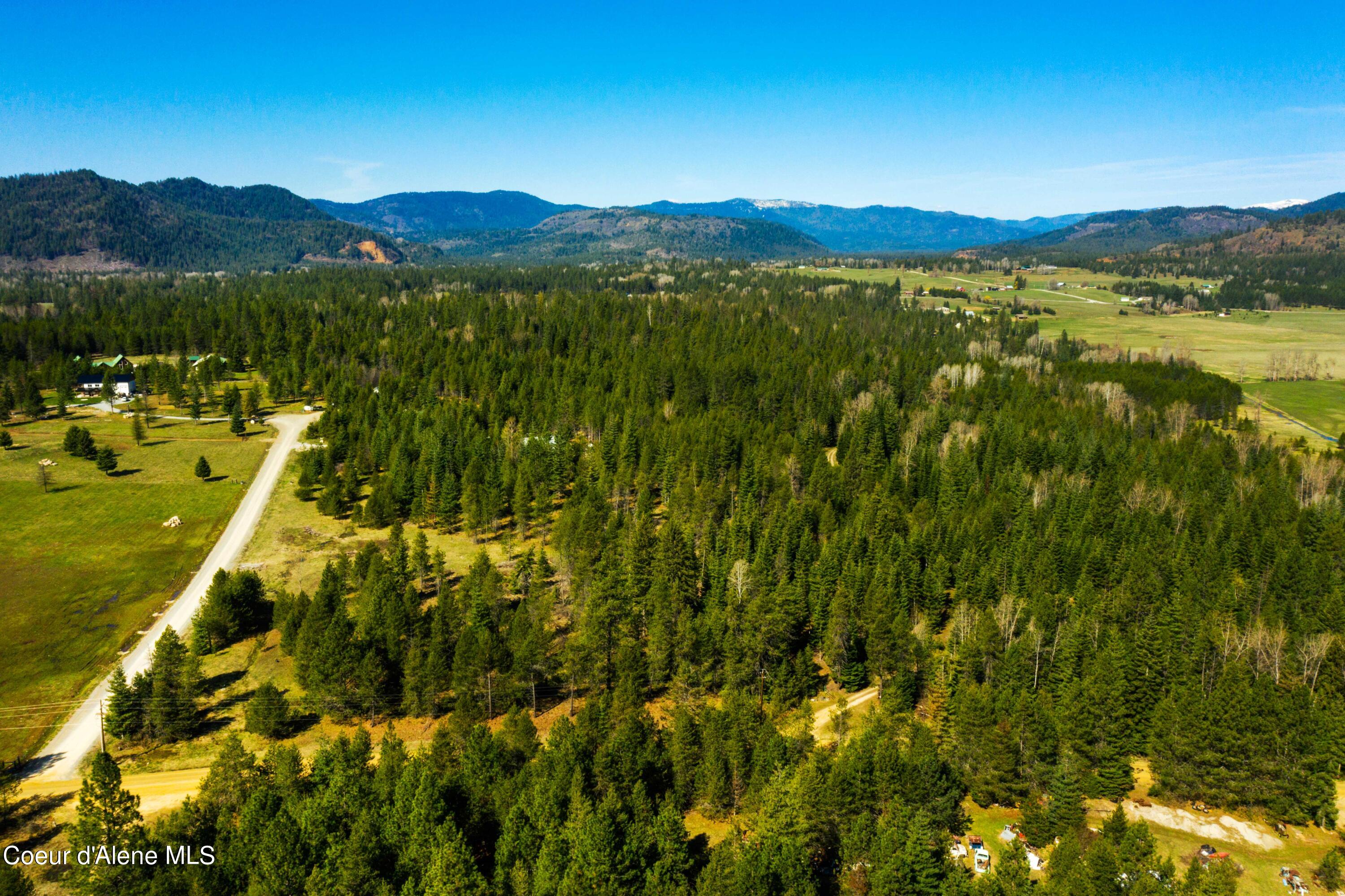 NKA Miss Kitty Ln, Priest River, Idaho image 11