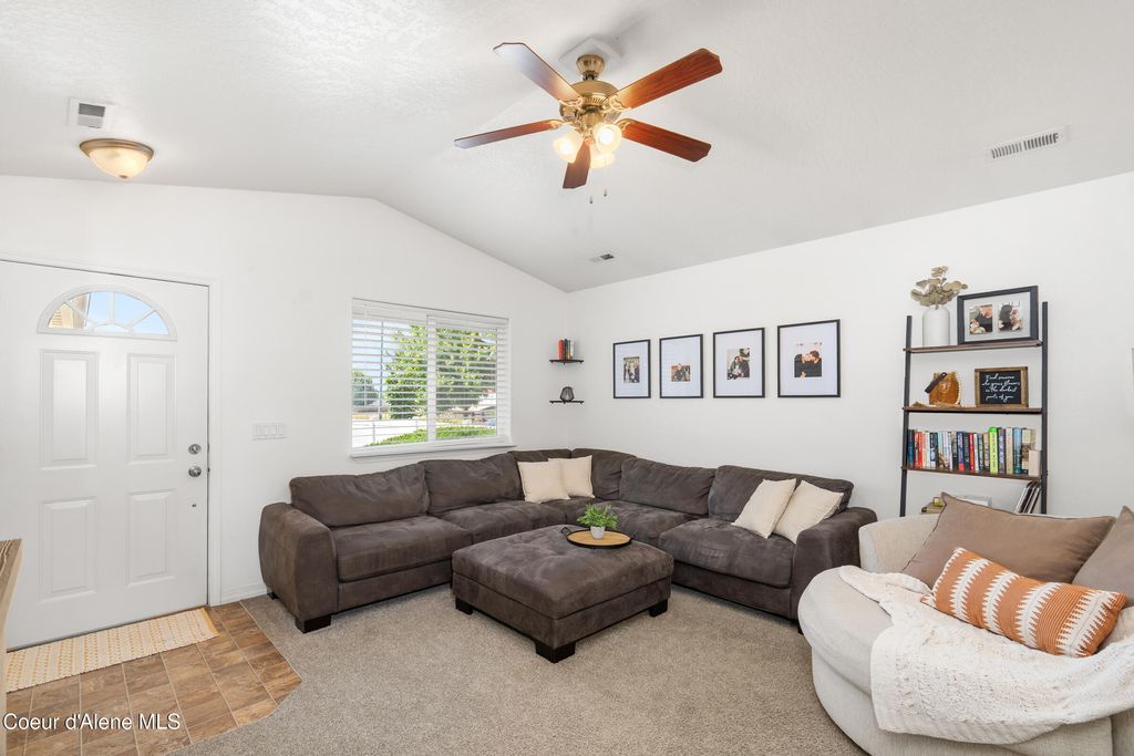 Photo of 3611 Kauffman Ln, Post Falls, ID 83854 (MLS # 26-7635)