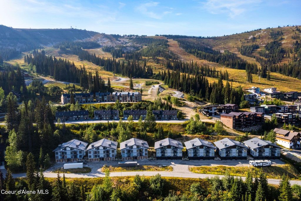 Photo of 169 Crystal Springs Rd. #501 Rd, Sandpoint, ID 83864 (MLS # 25-9542)