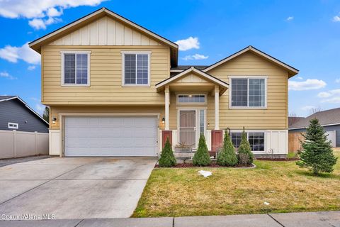 Photo of 2118 Teanaway Dr, Post Falls, ID 83854 (MLS # 26-653)