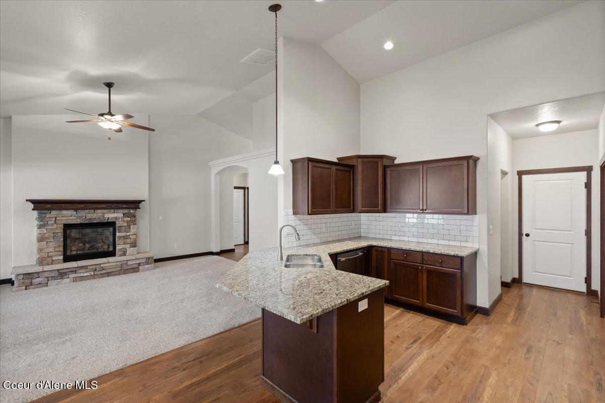 1459 W Chestnut Way, Coeur d'Alene, Idaho image 9
