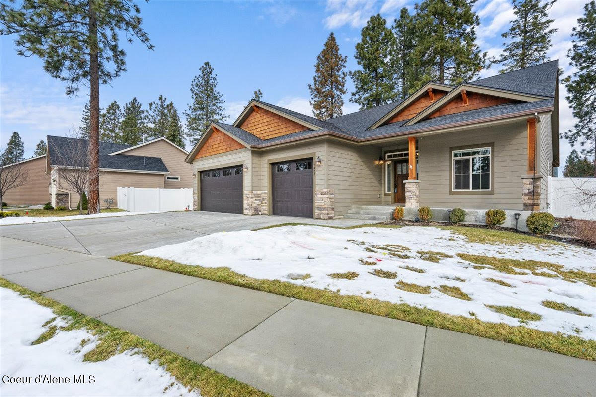 1459 W Chestnut Way, Coeur d'Alene, Idaho image 2