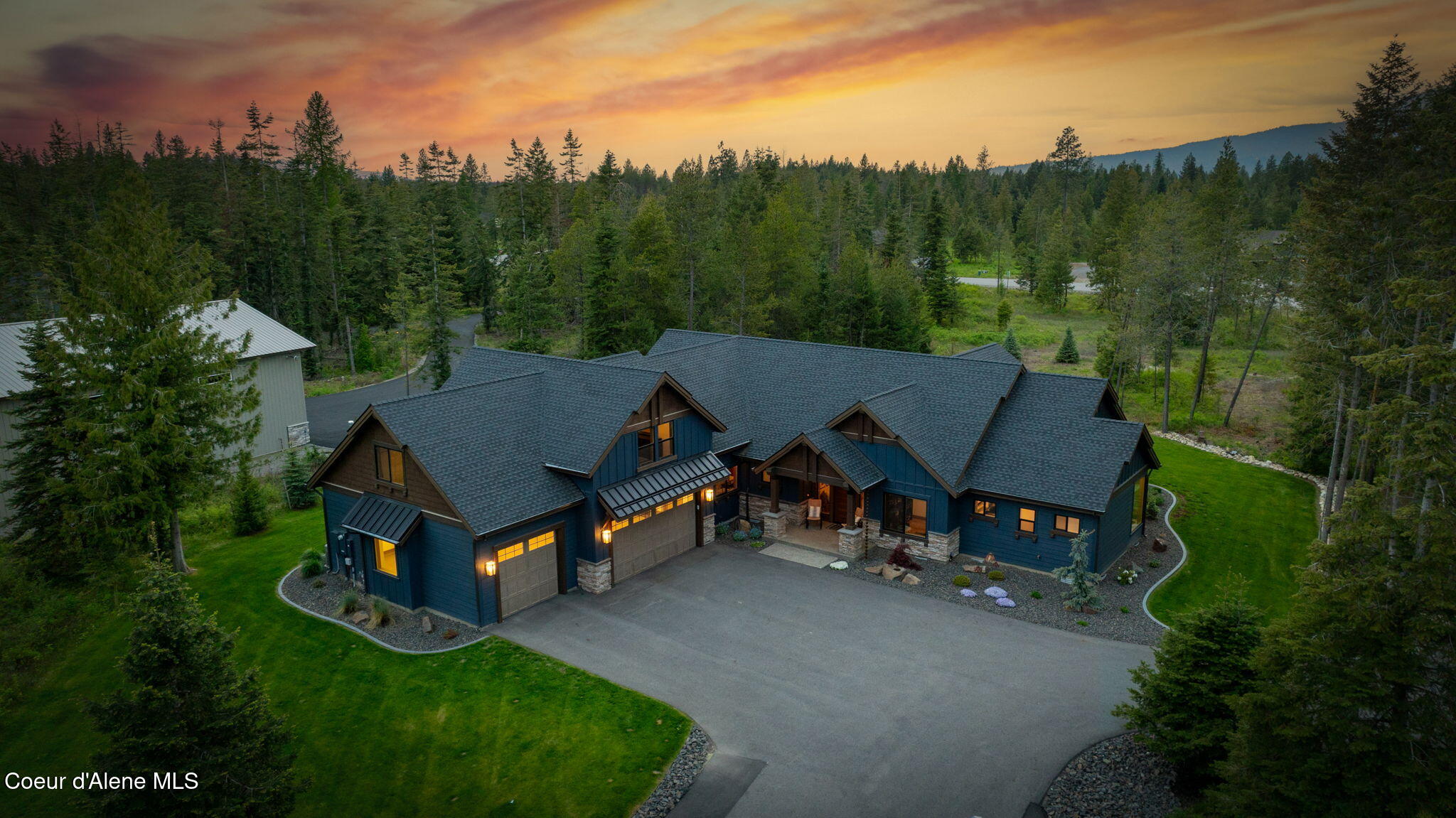 1230 E Amulet Cir, Rathdrum, Alaska image 2