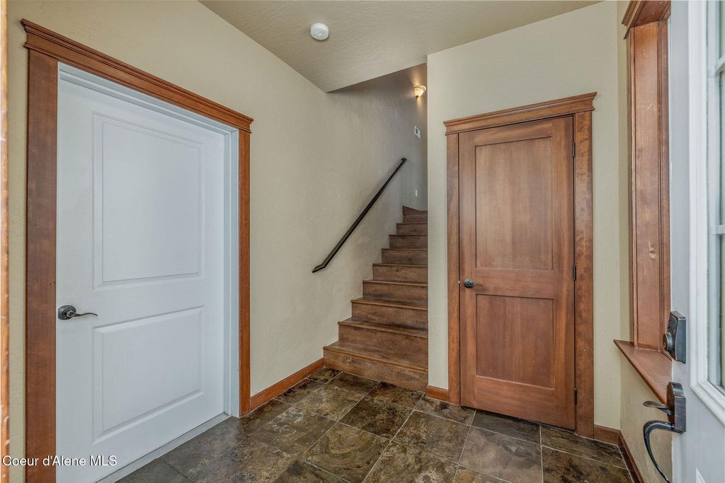 Photo of 4444 GREENCHAIN Loop #3, Coeur dAlene, ID 83814 (MLS # 25-11364)