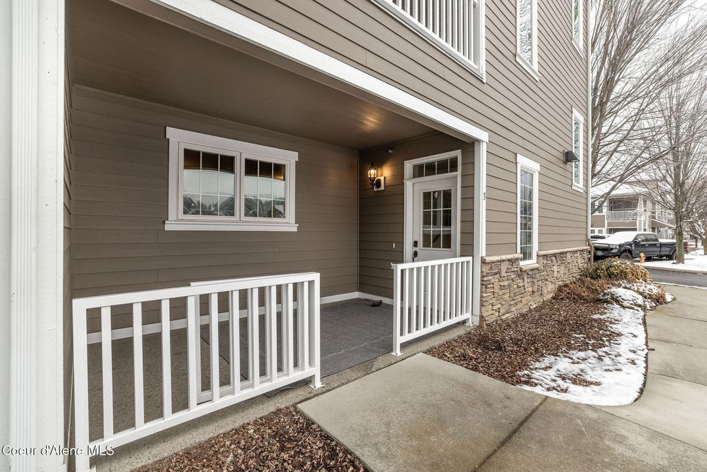 Photo of 4444 GREENCHAIN Loop #3, Coeur dAlene, ID 83814 (MLS # 25-11364)