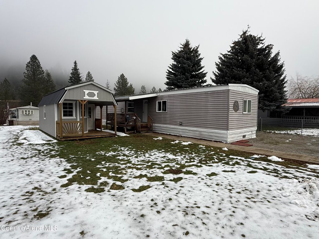 Photo of 1704 Yellowstone, Osburn, ID 83849 (MLS # 26-433)