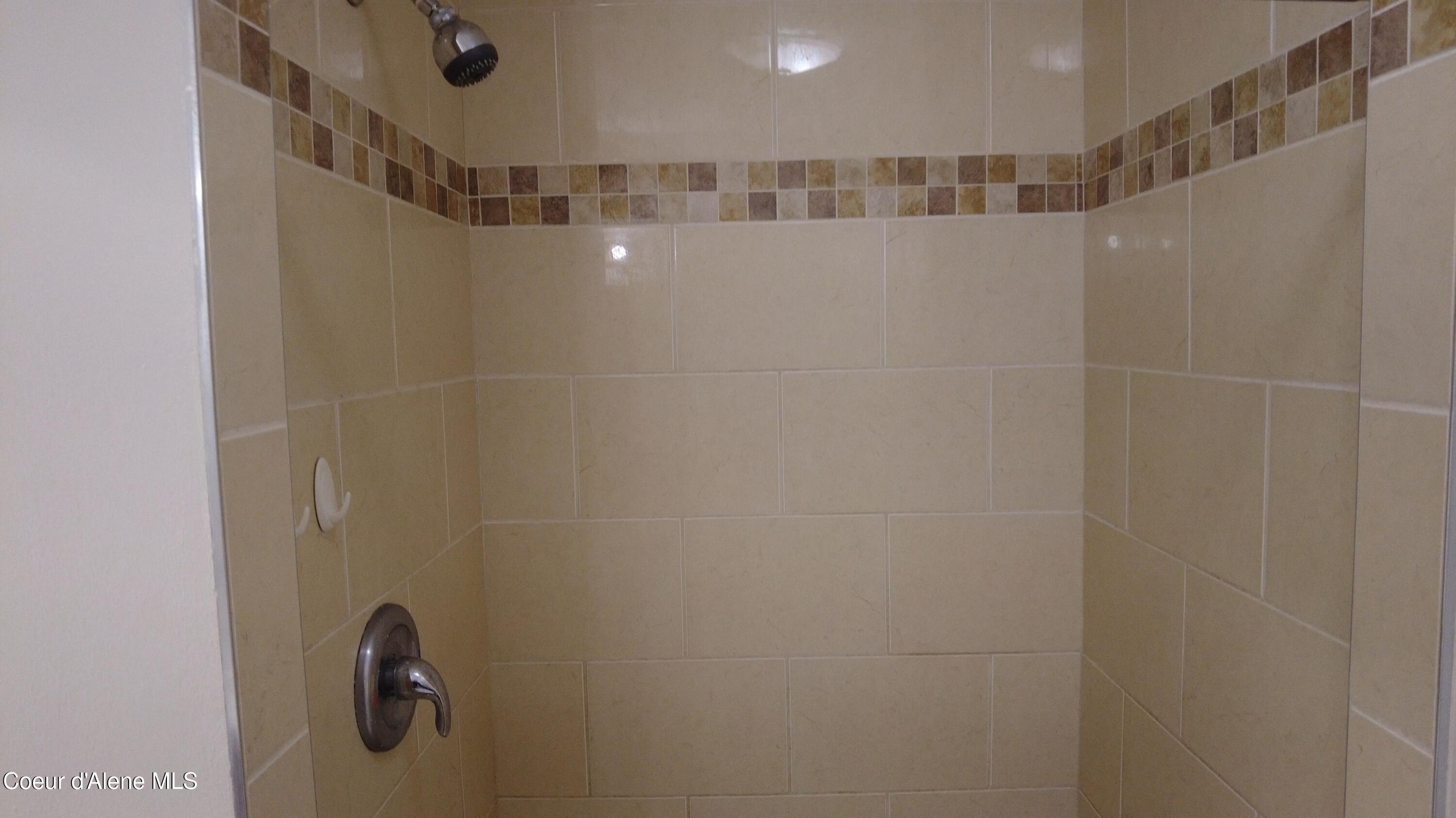 2213 E Lookout Dr, Coeur d'Alene, Alaska image 28