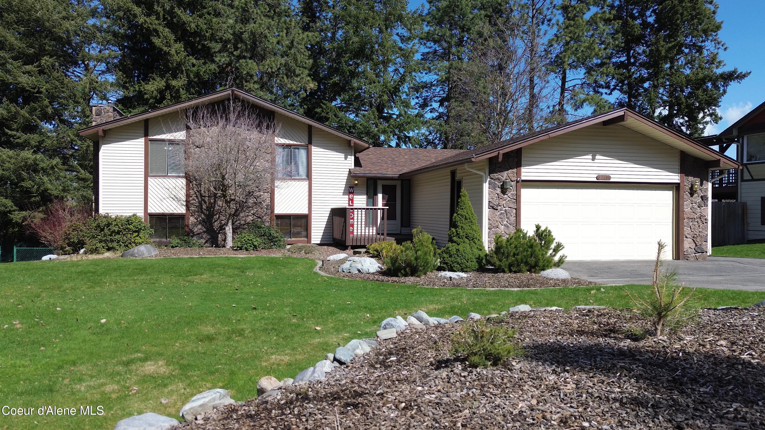 2213 E Lookout Dr, Coeur d'Alene, Alaska image 1