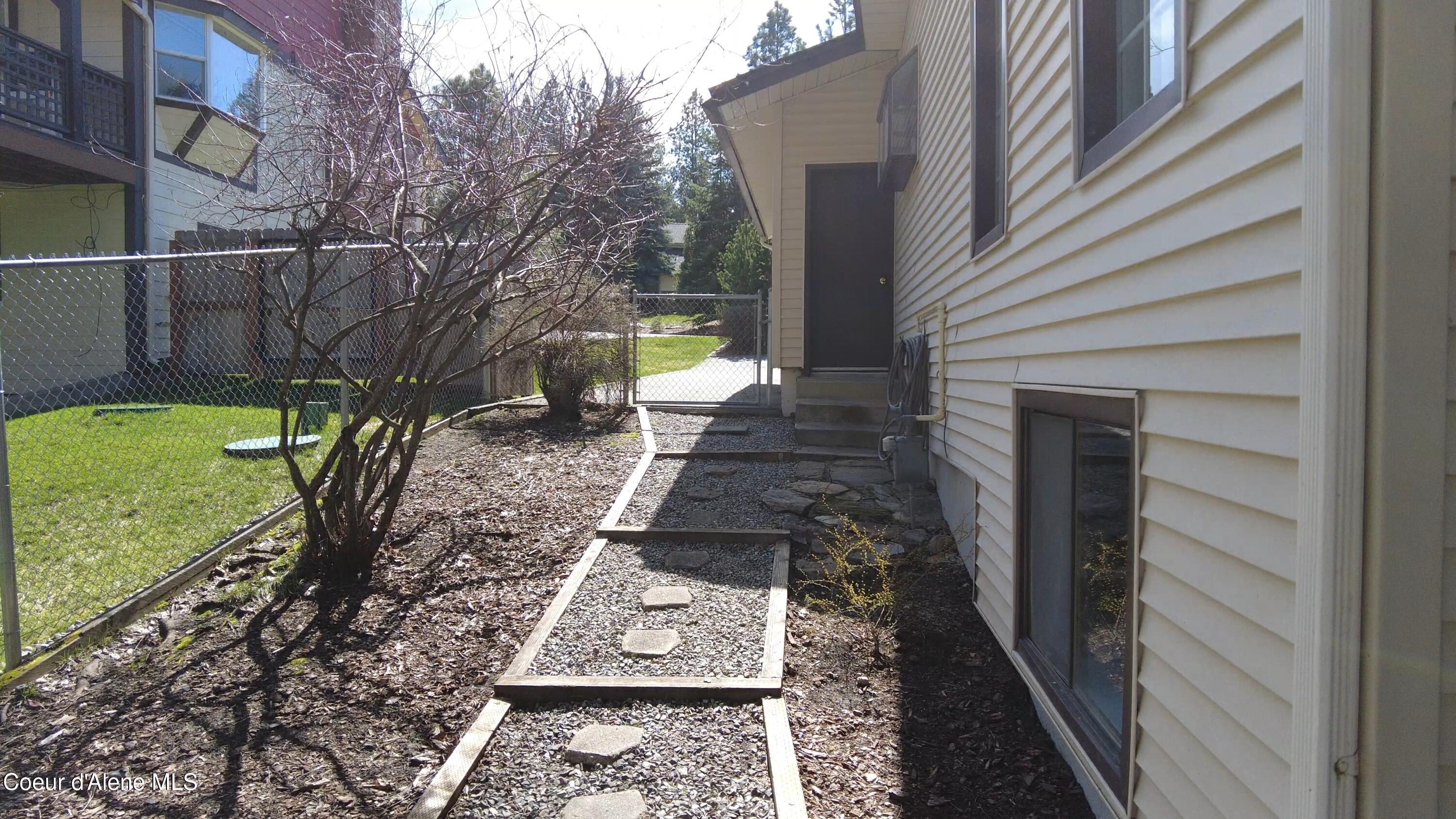 2213 E Lookout Dr, Coeur d'Alene, Alaska image 19
