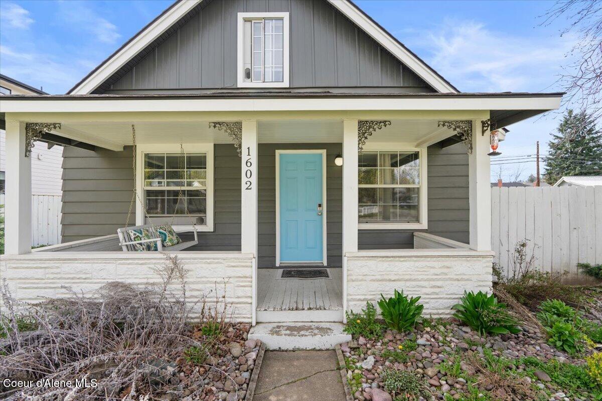 1602 Coeur d'Alene