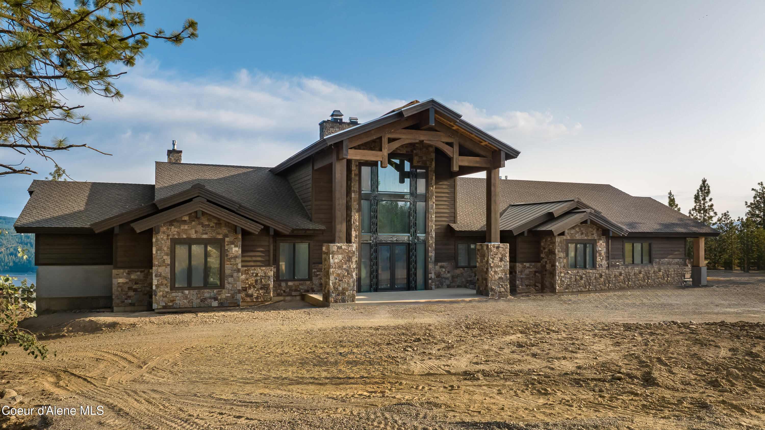 Coeur d'Alene, Idaho 83814, United States, 6 Bedrooms Bedrooms, ,6 BathroomsBathrooms,Residential,Active,93485