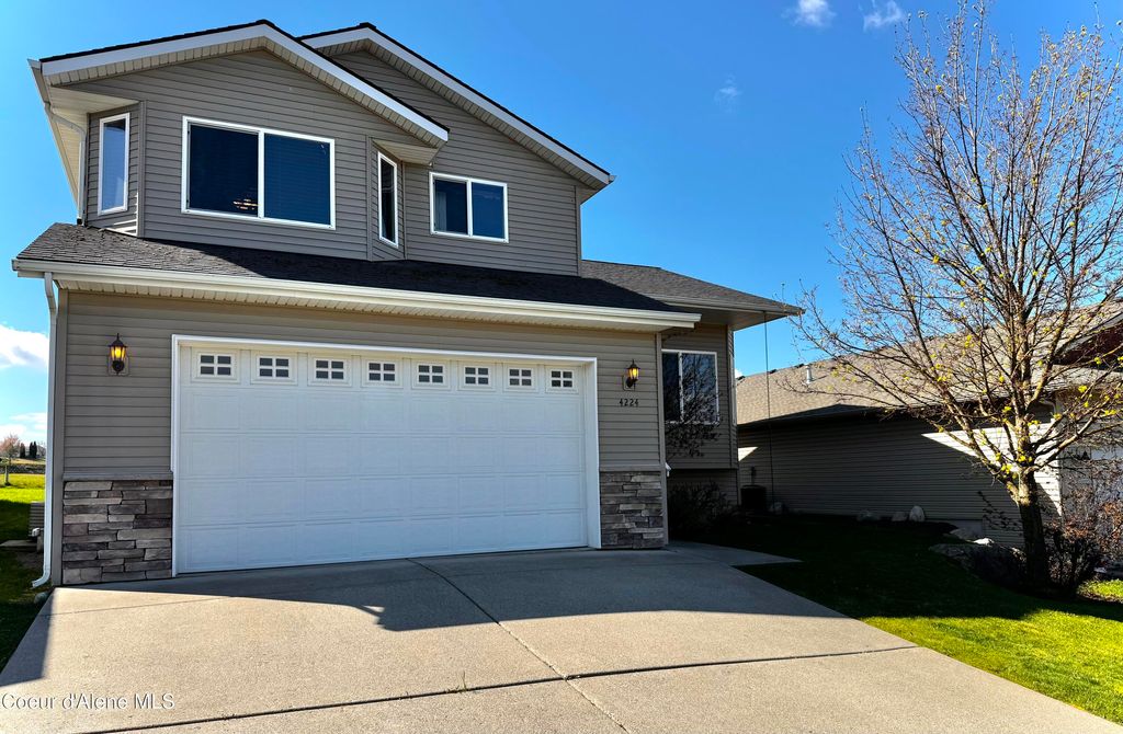 Photo of 4224 Brookie Dr, Post Falls, ID 83854 (MLS # 26-2244)