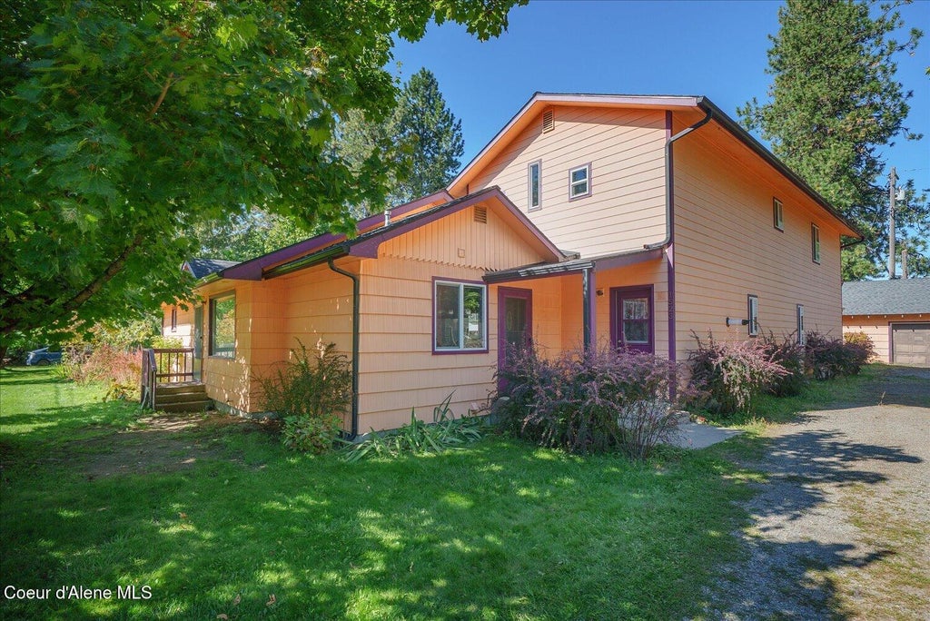 Photo of 1523 Nettleton Gulch Rd, Coeur dAlene, ID 83815 (MLS # 26-9657)