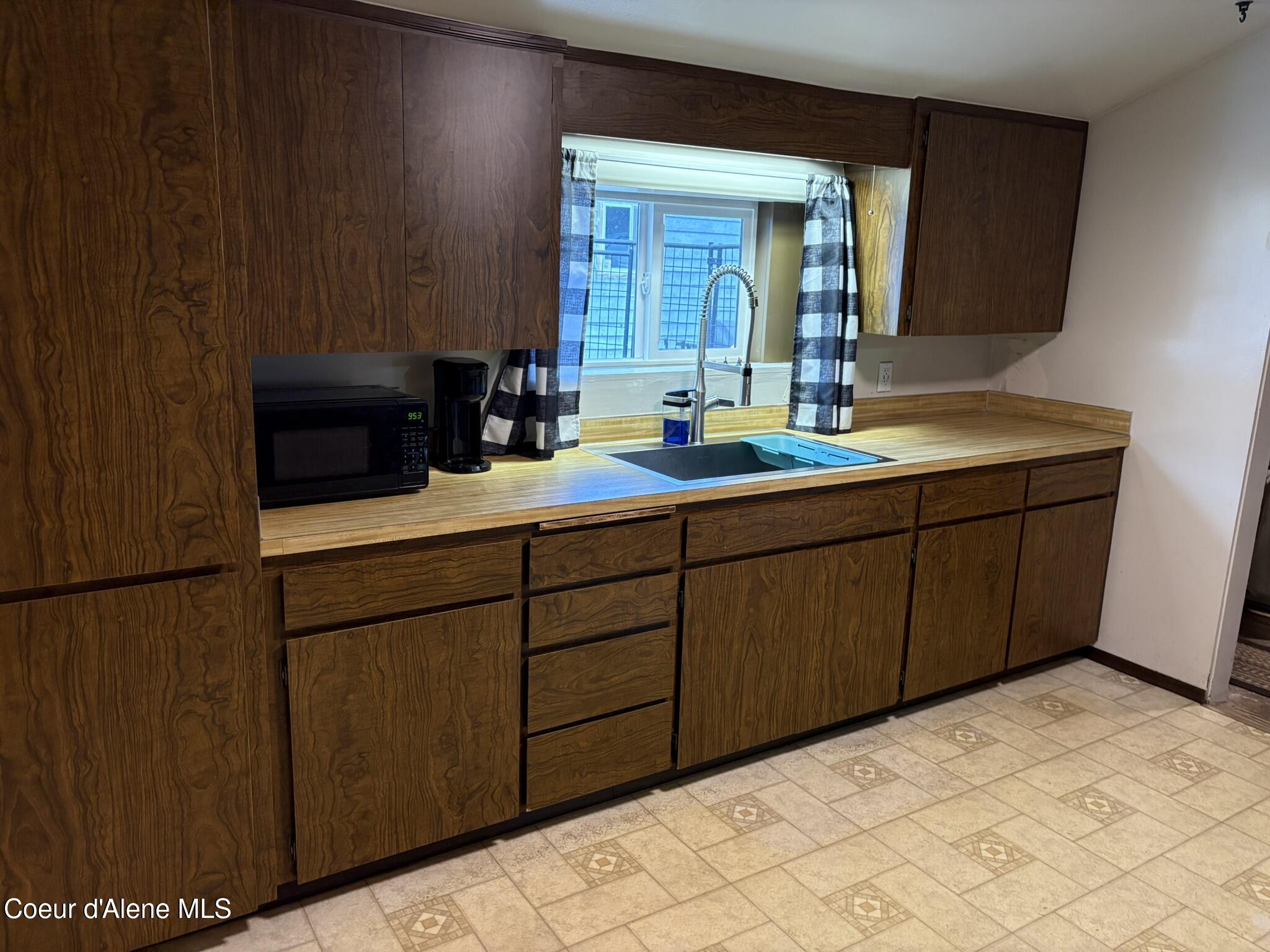 610 SW Second St, Kellogg, Idaho image 15