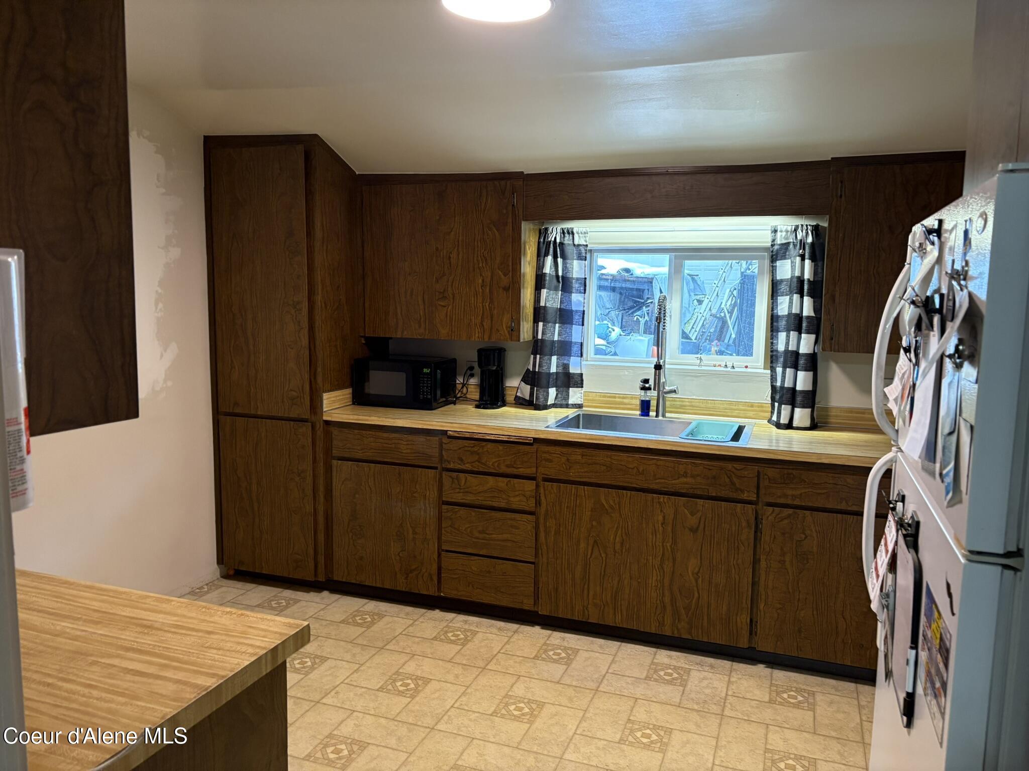 610 SW Second St, Kellogg, Idaho image 12