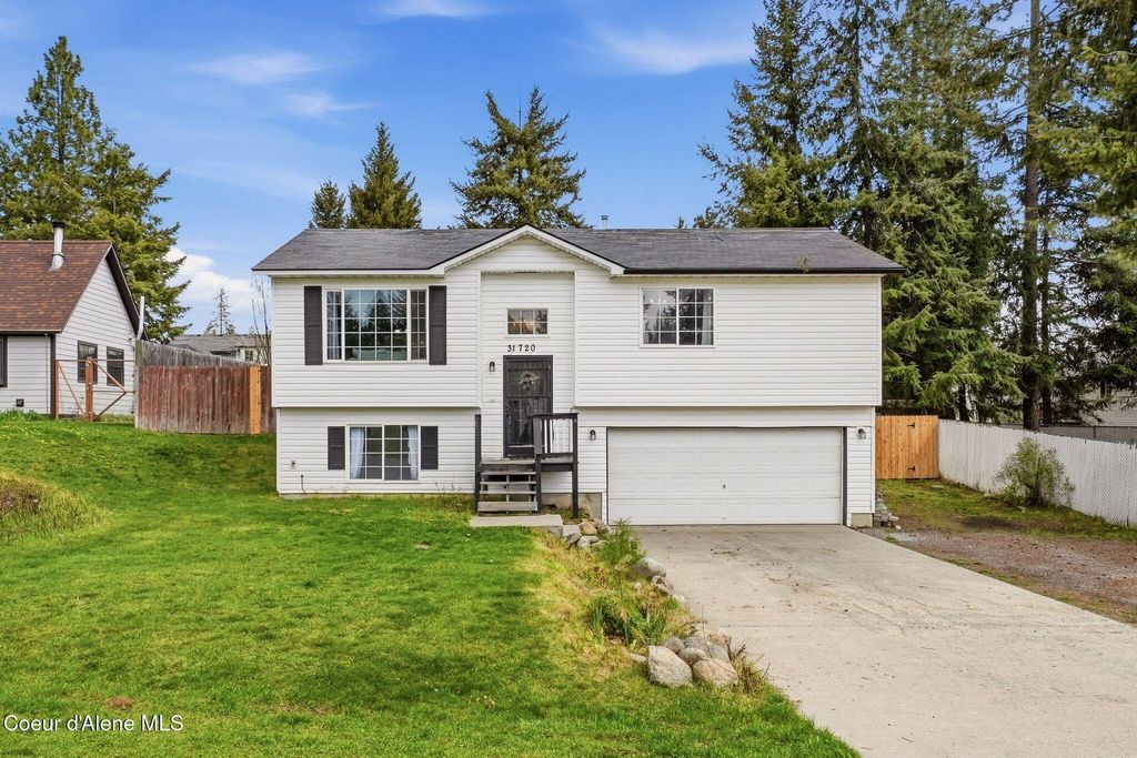 Photo of 31720 Barbara, Spirit Lake, ID 83869 (MLS # 26-2472)