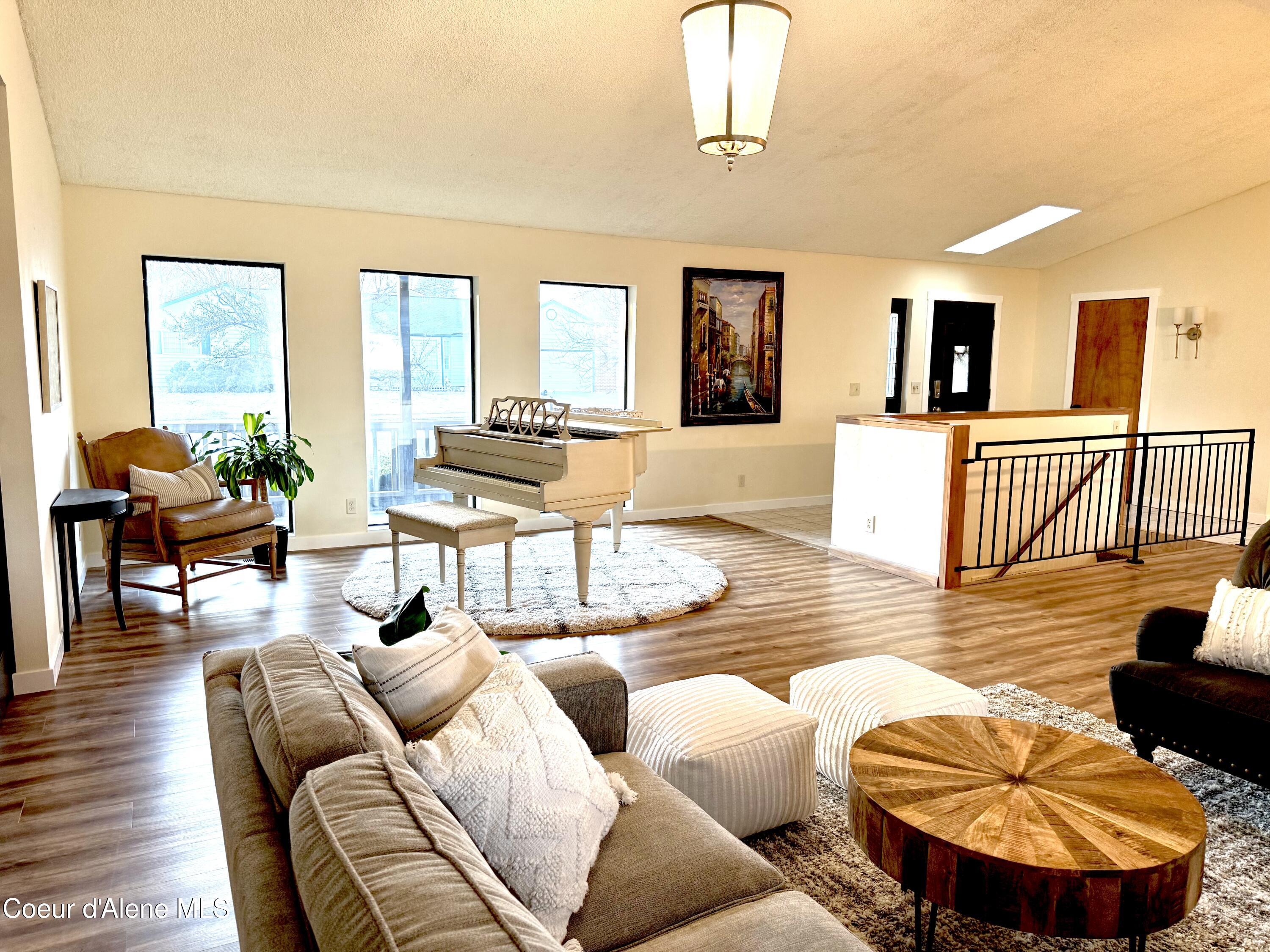 4413 N Staples Ave, Coeur d'Alene, Texas image 1