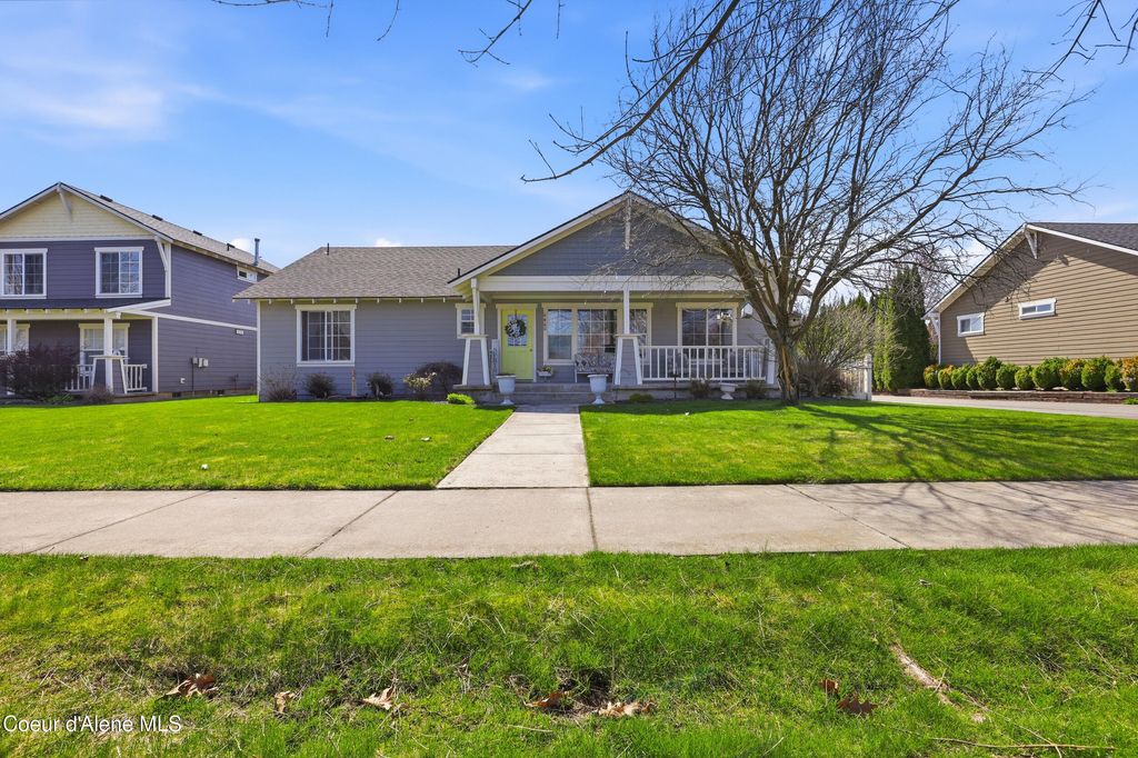 Photo of 6460 Majestic Ave, Rathdrum, ID 83858 (MLS # 26-4233)