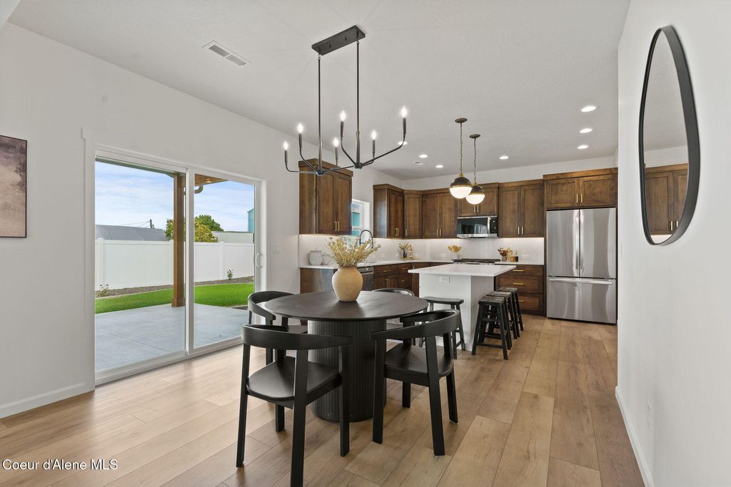 Photo of 1608 Garvin Ct, Spokane Valley, WA 99016 (MLS # 25-9776)