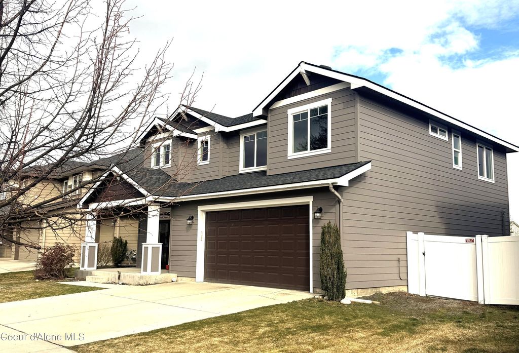 Photo of 7058 Cornwall St, Coeur dAlene, ID 83815 (MLS # 26-1969)