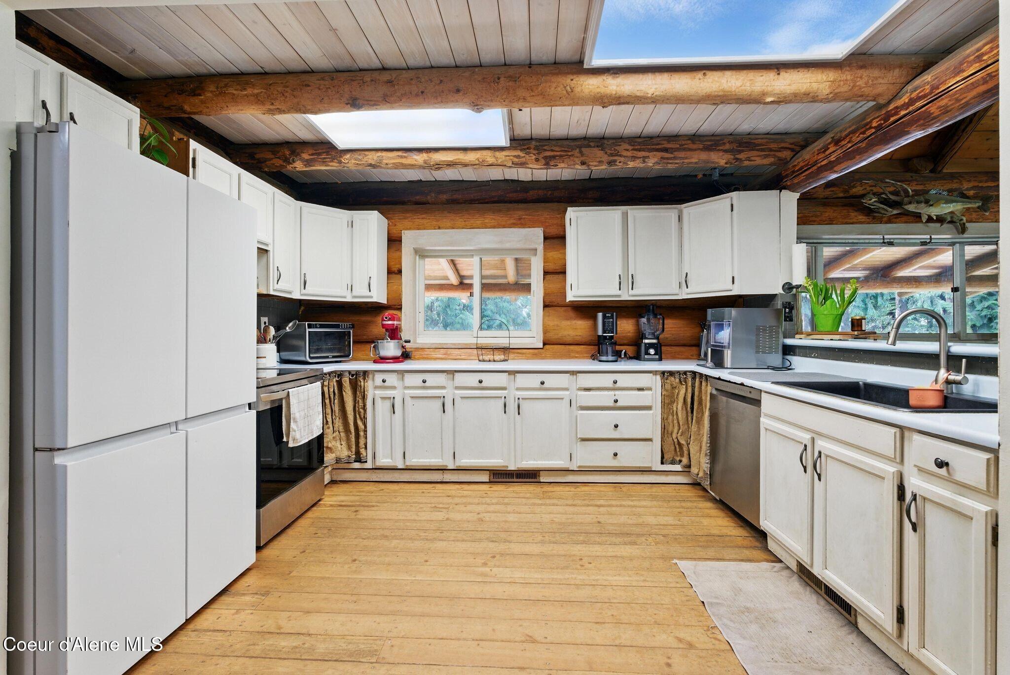 76 S Shadow Valley Ln, Clark Fork, Alaska image 17
