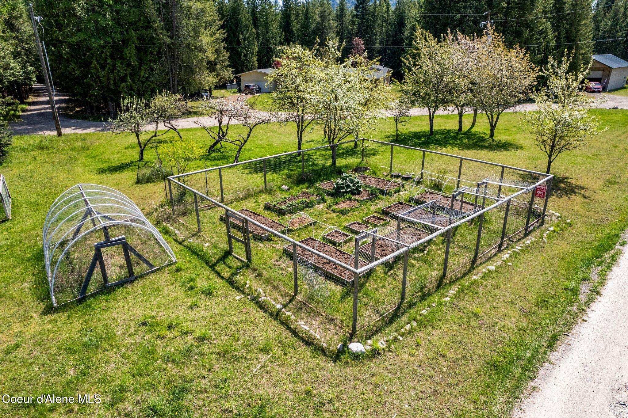 76 S Shadow Valley Ln, Clark Fork, Alaska image 25