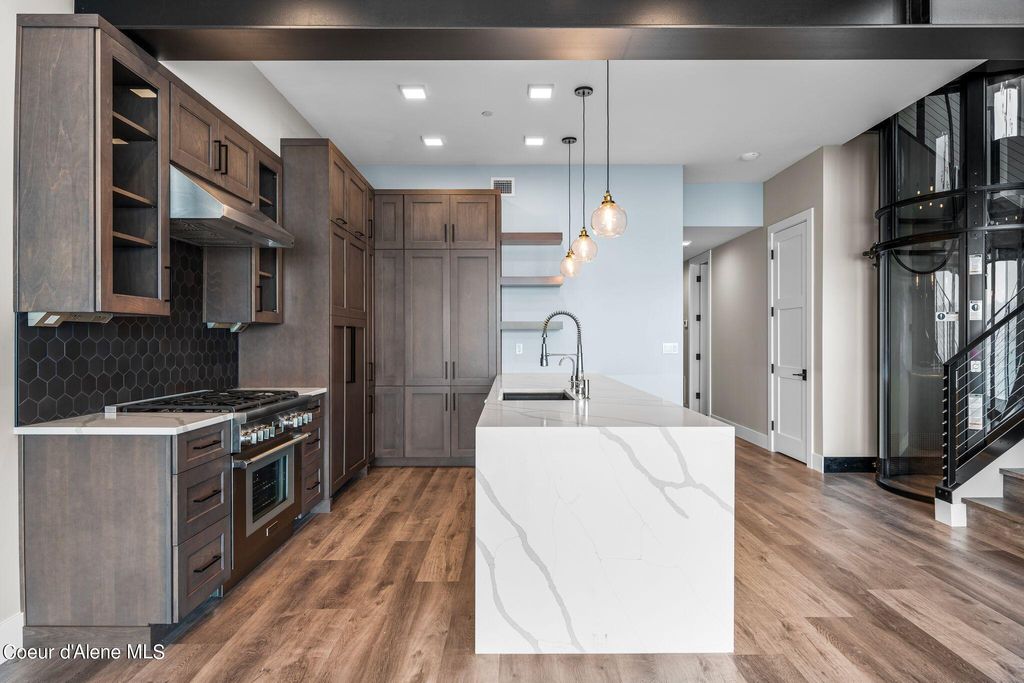 Photo of 802 Sandpoint Ave Ave #8106, Sandpoint, ID 83864 (MLS # 25-6930)