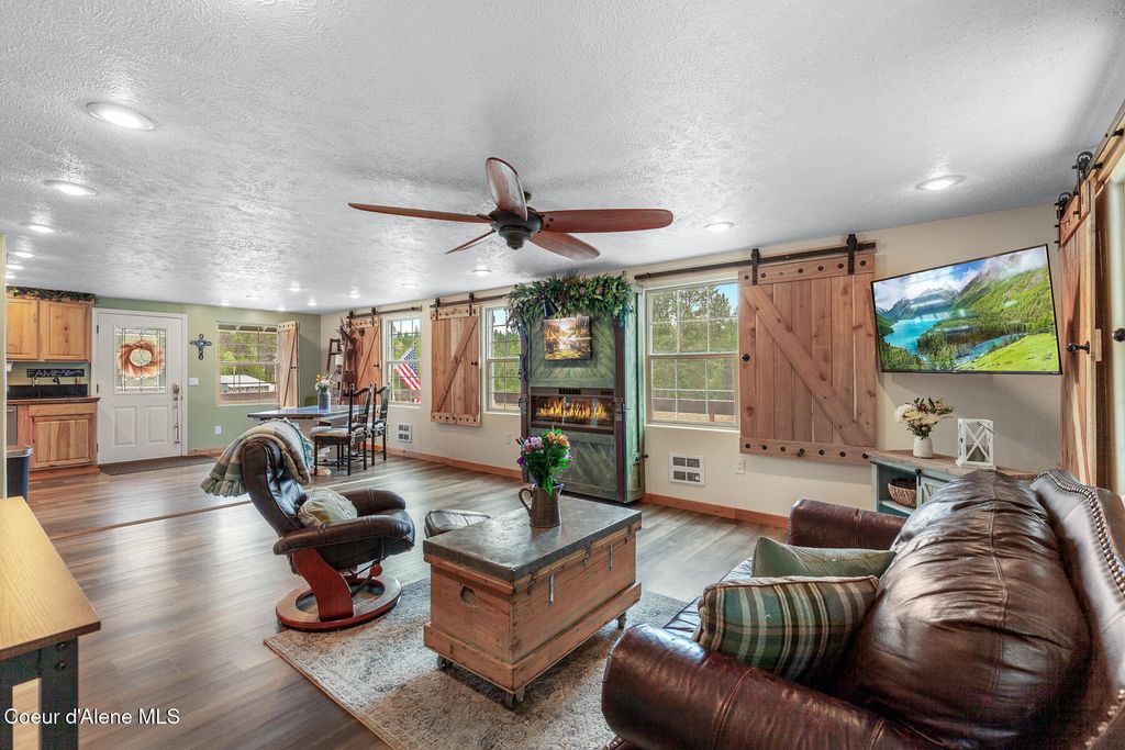 Photo of 332841 US-2, Newport, WA 99156 (MLS # 25-11601)