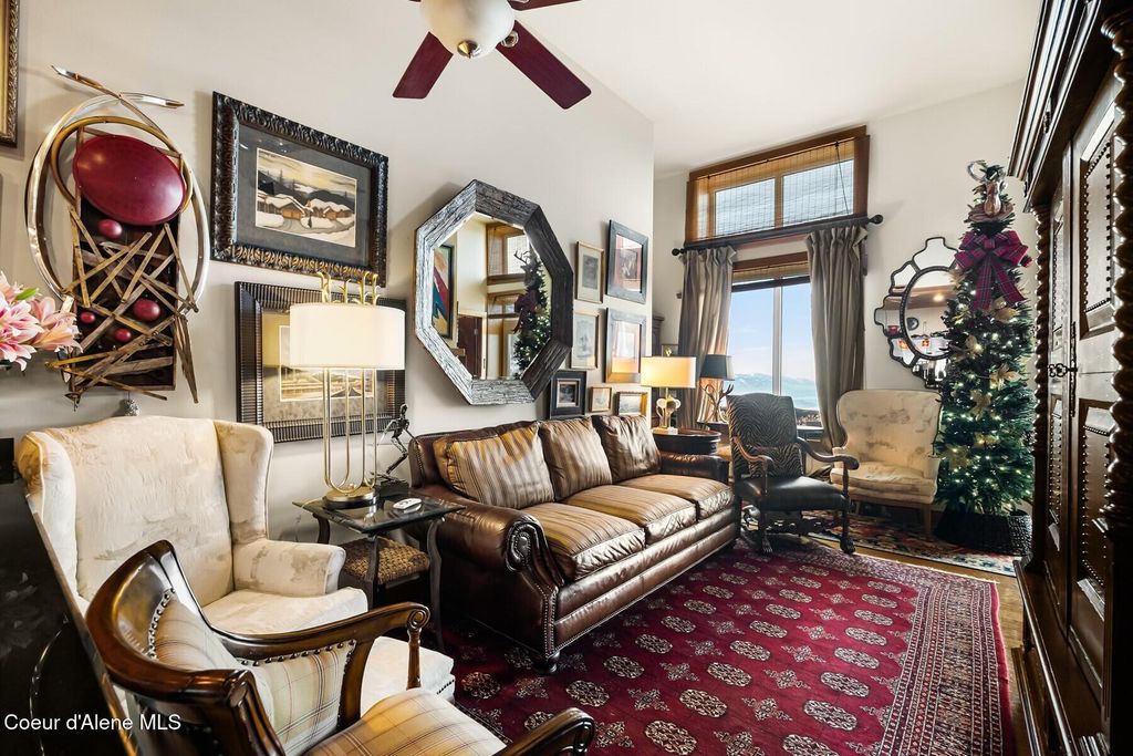 Photo of 124 Village Ln #108, Sandpoint, ID 83864 (MLS # 26-893)