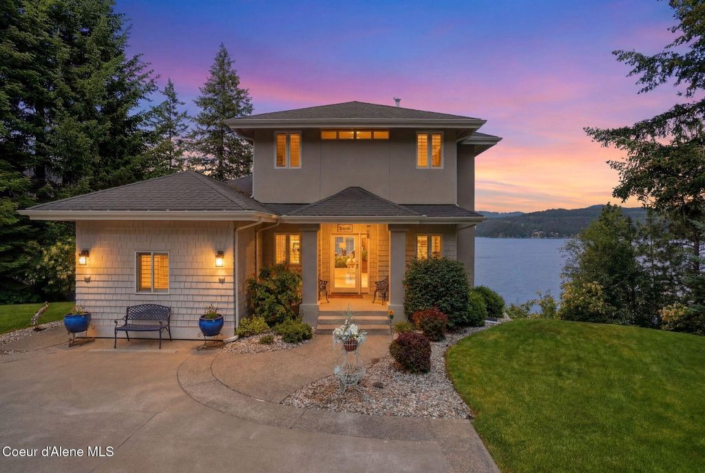 Photo of 3839 BRIDGEVIEW Dr, Harrison, ID 83833 (MLS # 26-6459)