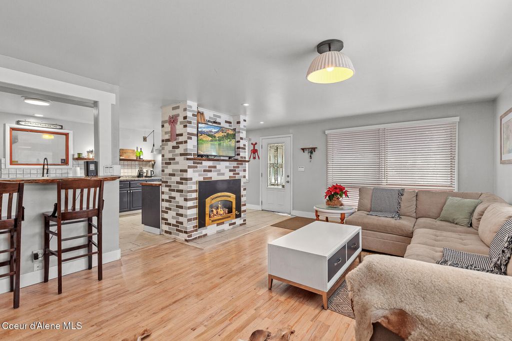 Photo of 1415 HARRISON Ave, Coeur dAlene, ID 83814 (MLS # 26-410)