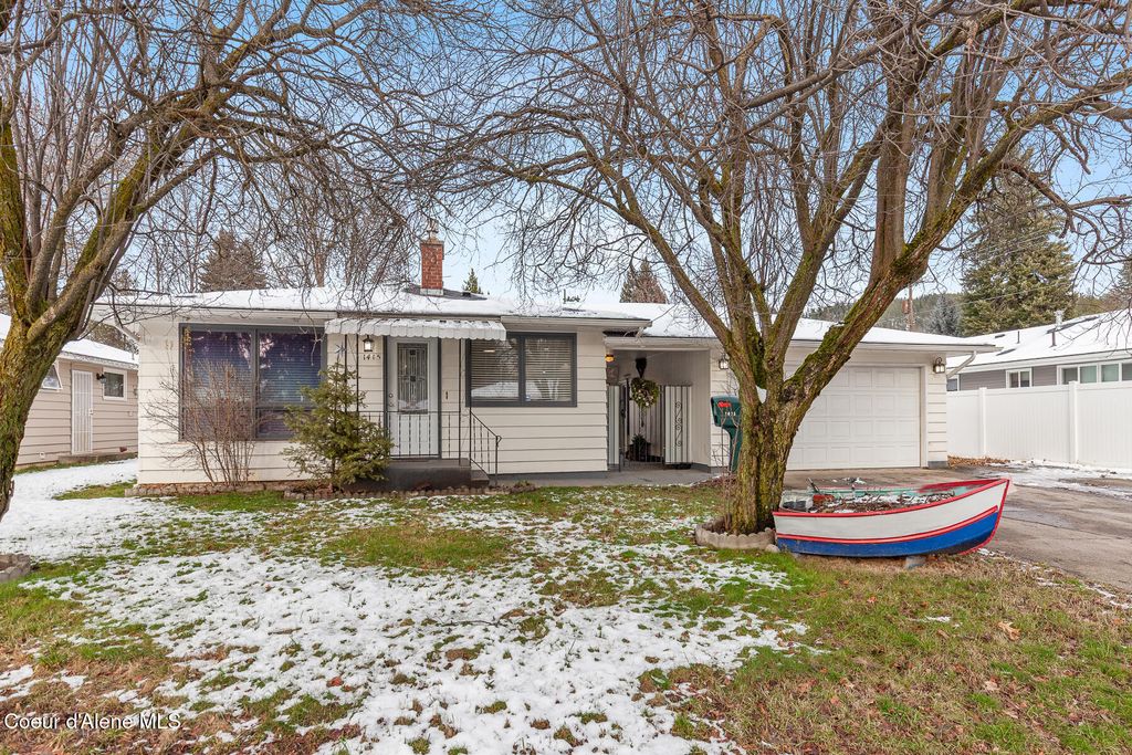 Photo of 1415 HARRISON Ave, Coeur dAlene, ID 83814 (MLS # 26-410)
