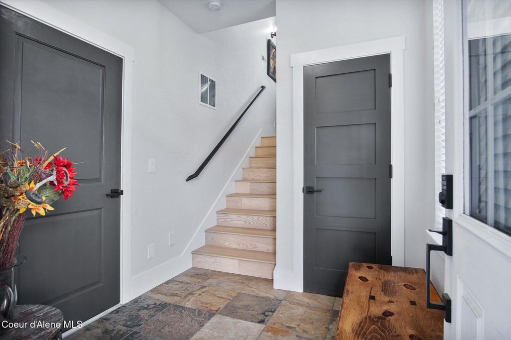 Photo of 4457 Greenchain Loop Loop #3, Coeur dAlene, ID 83814 (MLS # 26-4955)