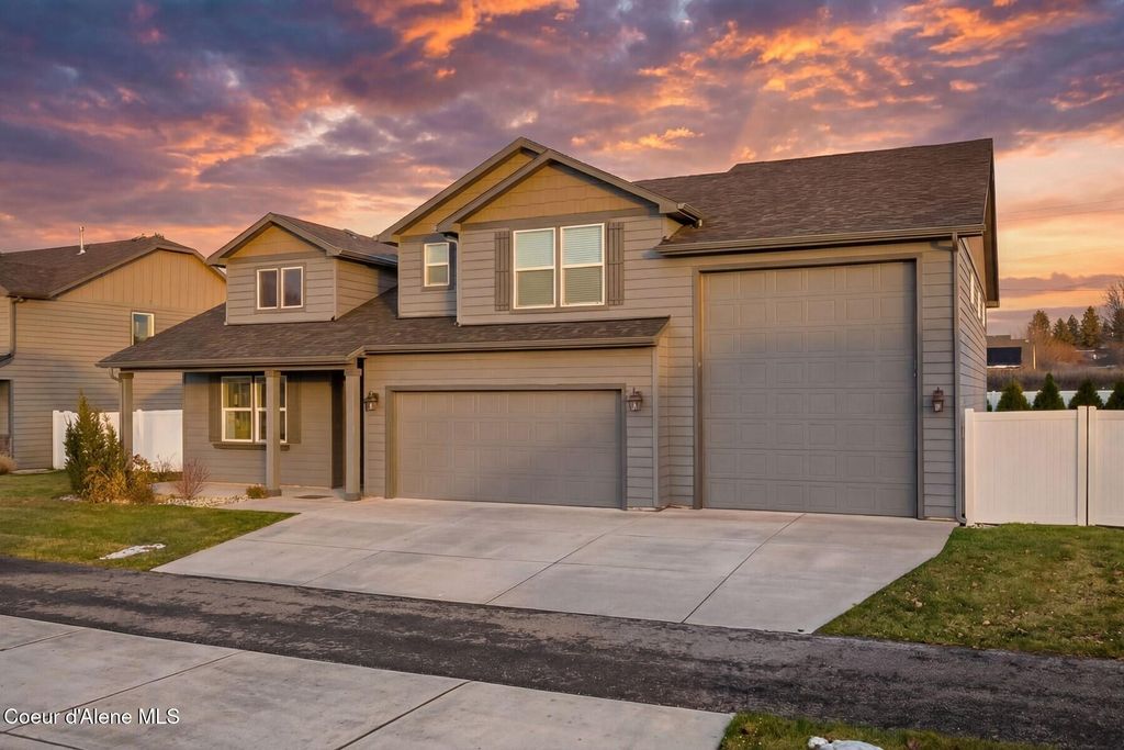 Photo of 778 Jenicek Loop, Post Falls, ID 83854 (MLS # 25-11490)