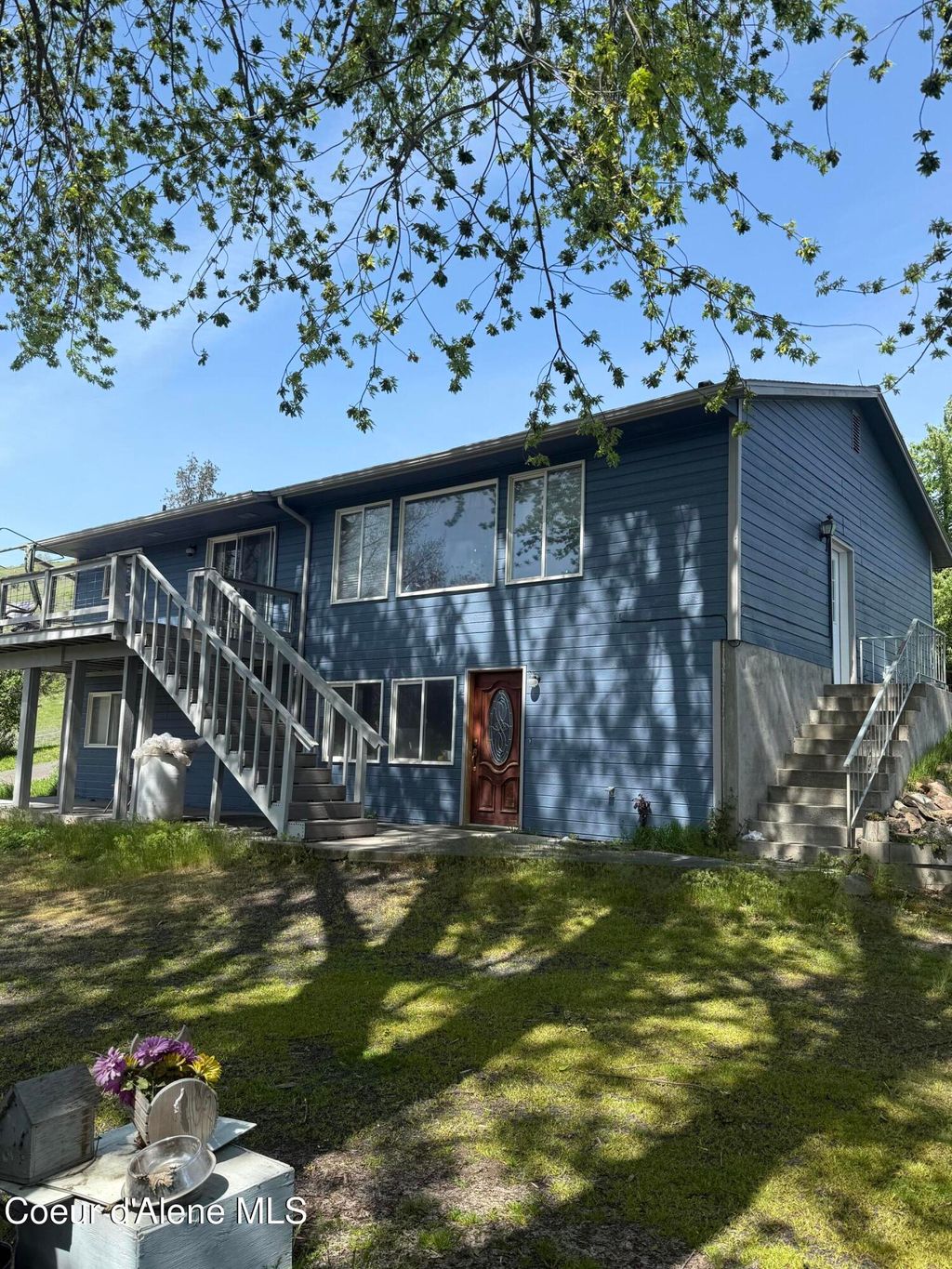 Photo of 19357 School Rd, Lenore, ID 83541 (MLS # 26-3788)