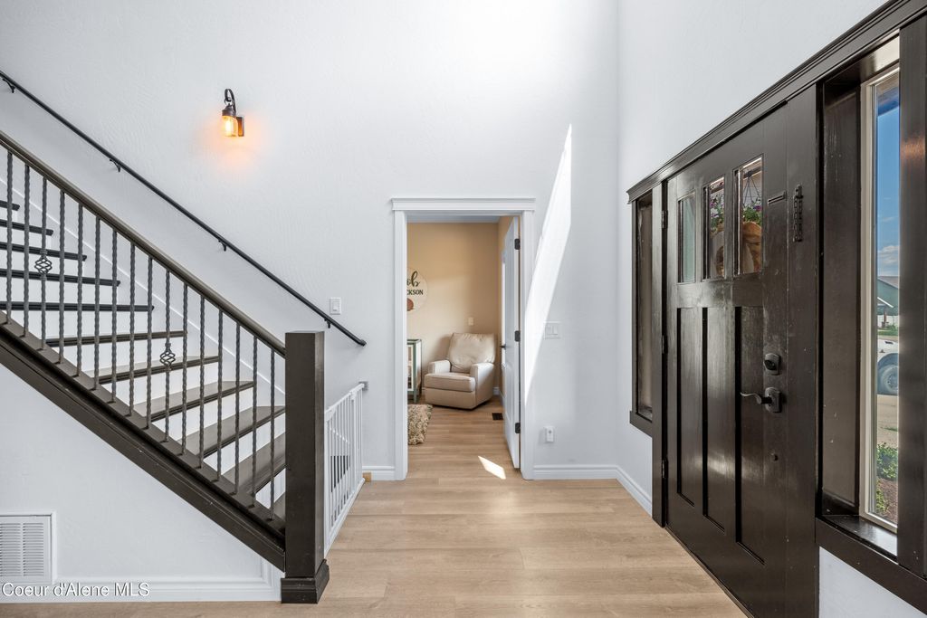 Photo of 9433 JUSTICE Way, Hayden, ID 83835 (MLS # 25-10838)