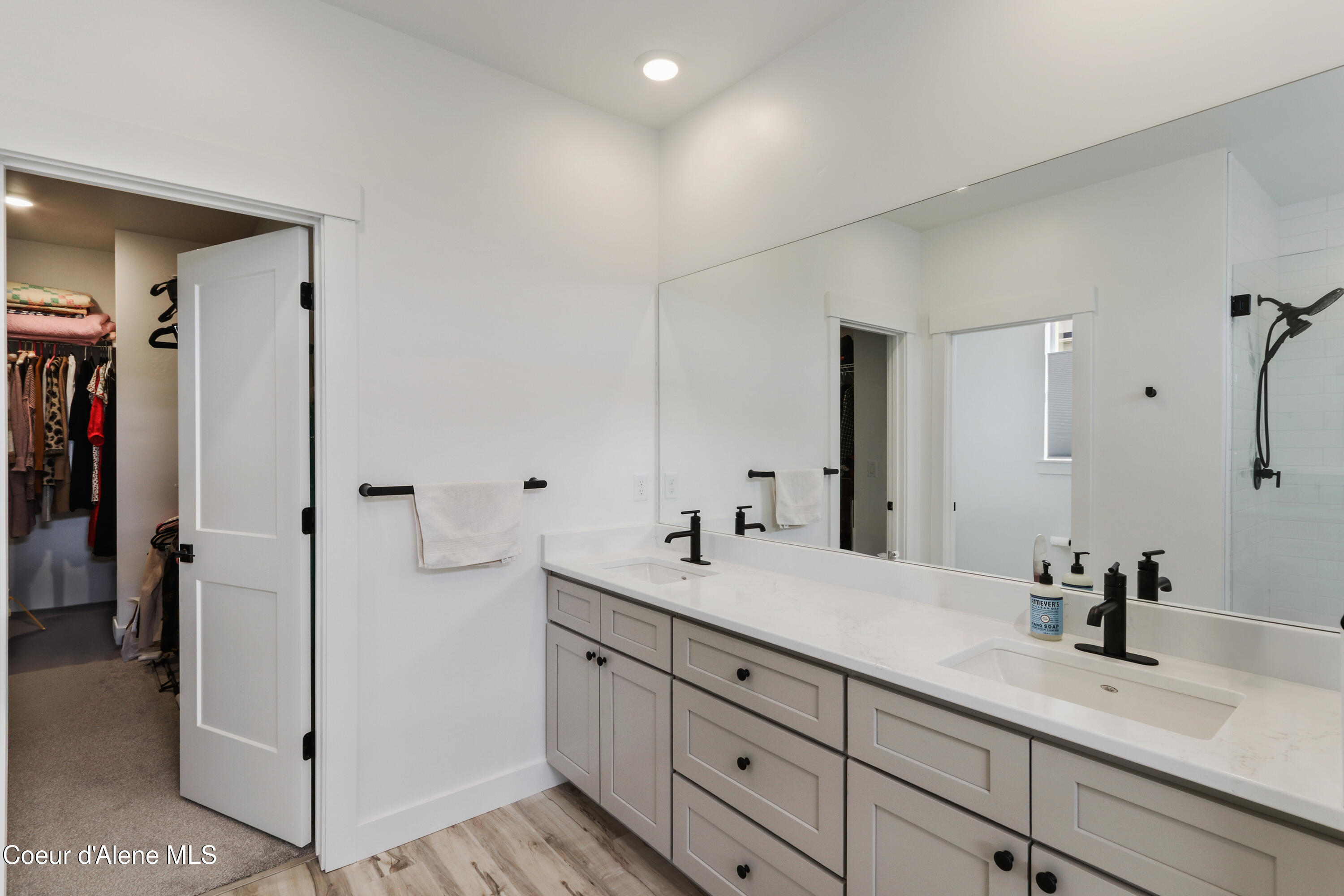 534 S University Park Way, Sandpoint, Idaho image 19