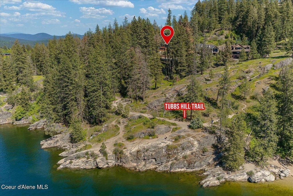 Photo of 606 Tubbs Hill Hill, Coeur dAlene, ID 83814 (MLS # 26-4752)