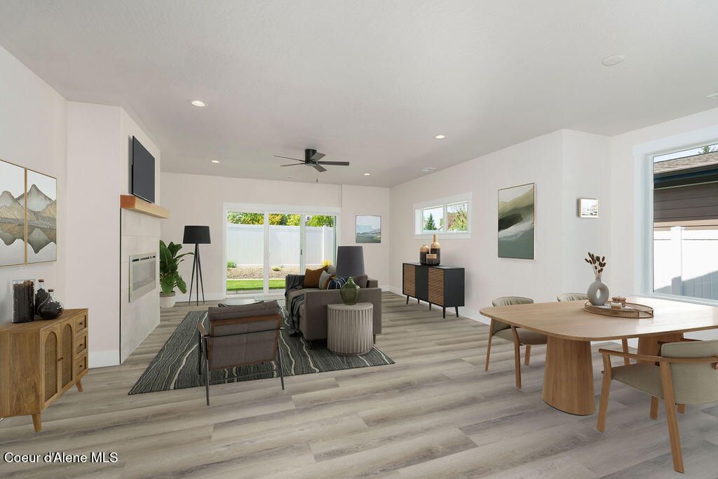 Photo of 7291 Grafton St, Coeur dAlene, ID 83815 (MLS # 25-11308)