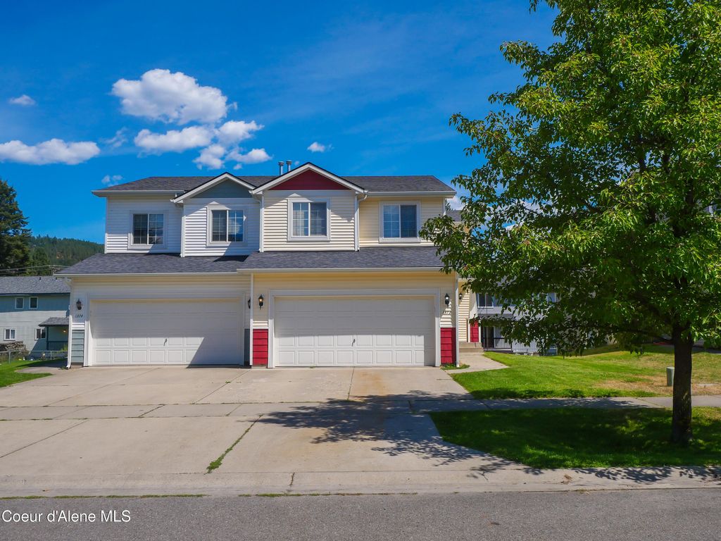 Photo of 1372/1374 KALEIGH, Coeur dAlene, ID 83814 (MLS # 25-9899)