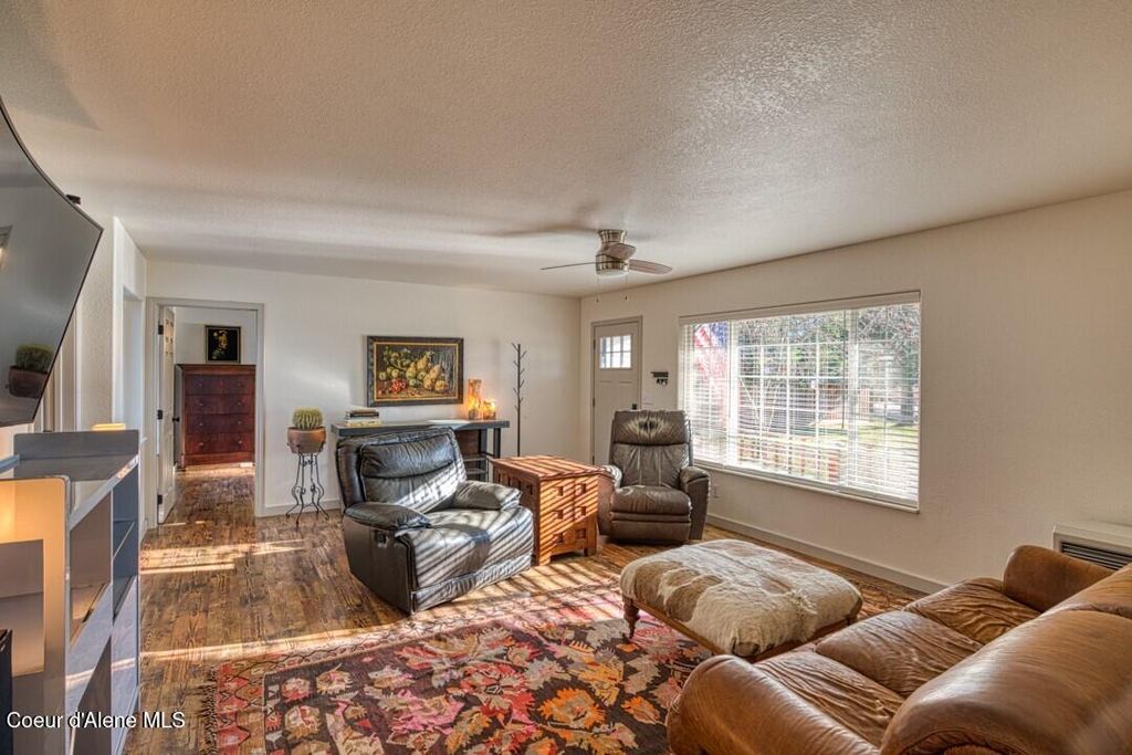 Photo of 115 Manley Creek Creek, Laclede, ID 83841 (MLS # 25-11276)