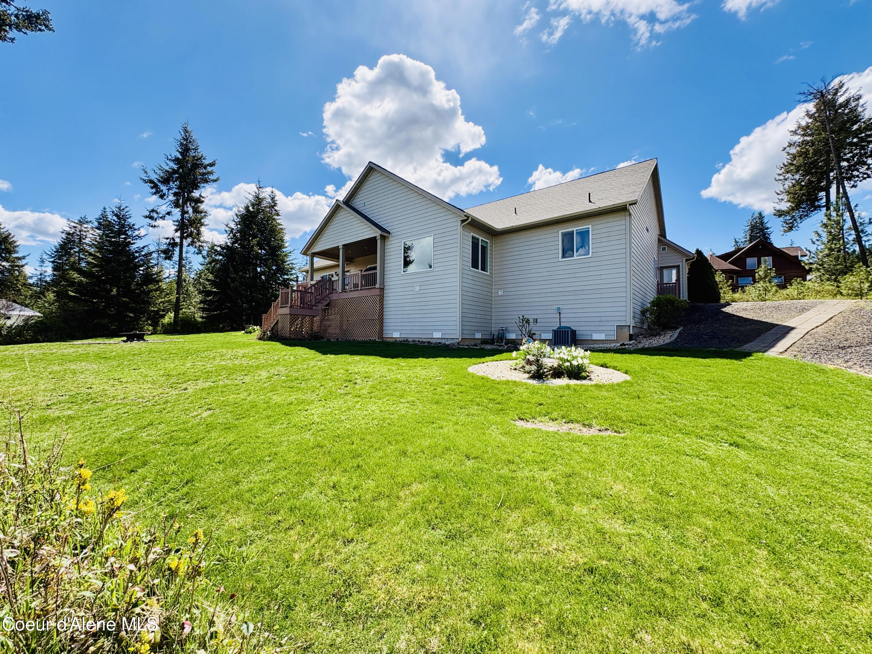 10459 Summit