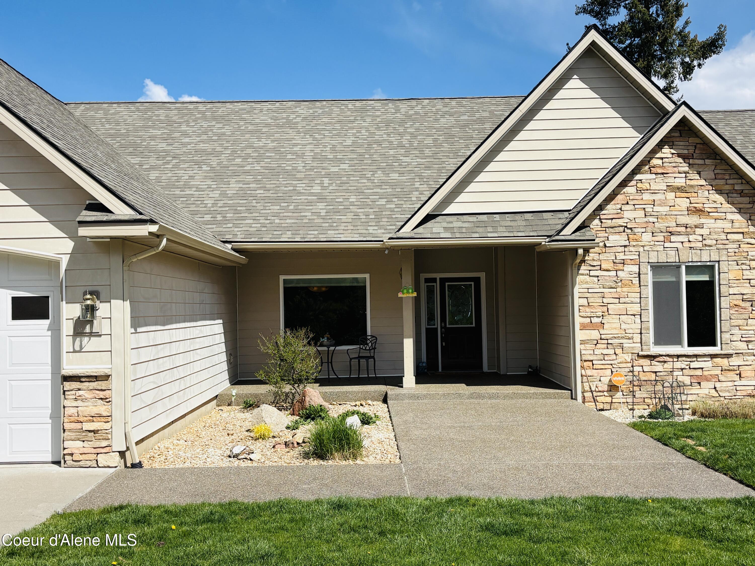 10459 Summit