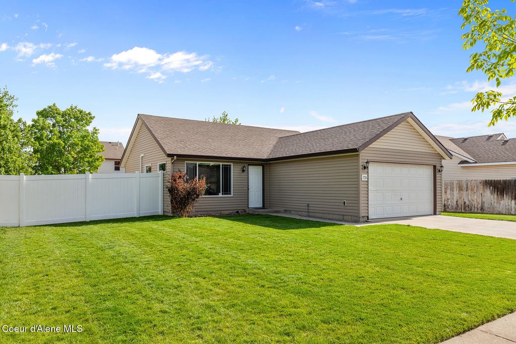 Photo of 3726 Pandion, Coeur dAlene, ID 83815 (MLS # 26-5062)