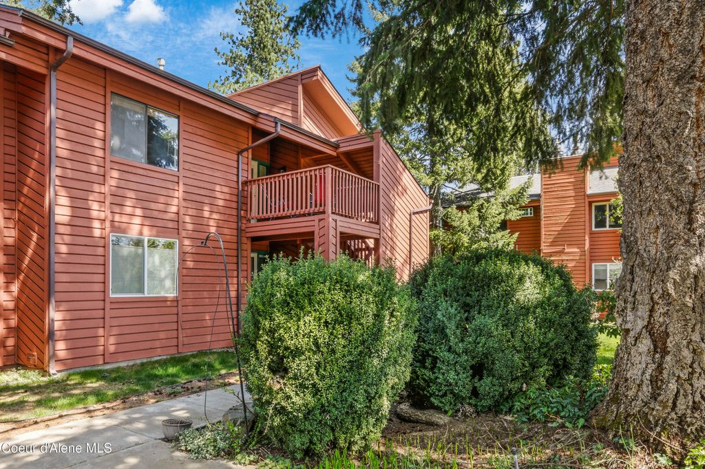 Photo of 5299 Green Ct #UNIT 11, Rathdrum, ID 83858 (MLS # 26-3892)