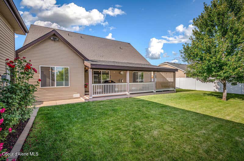 Photo of 2518 Berkley LN, Hayden, ID 83835 (MLS # 26-6845)