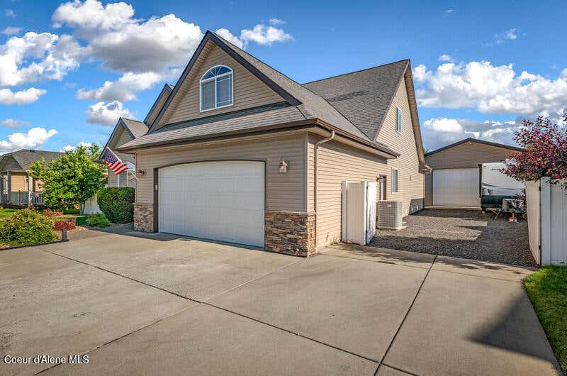 Photo of 2518 Berkley LN, Hayden, ID 83835 (MLS # 26-6845)