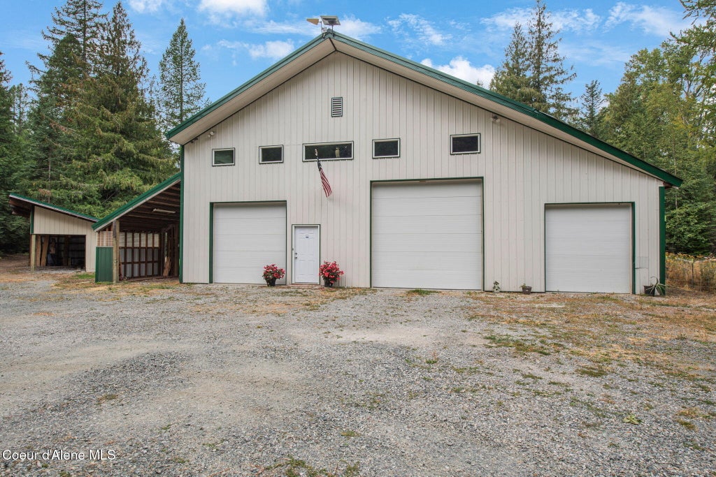 Photo of 291 Old Mill Road Road, Sandpoint, ID 83864 (MLS # 26-9193)