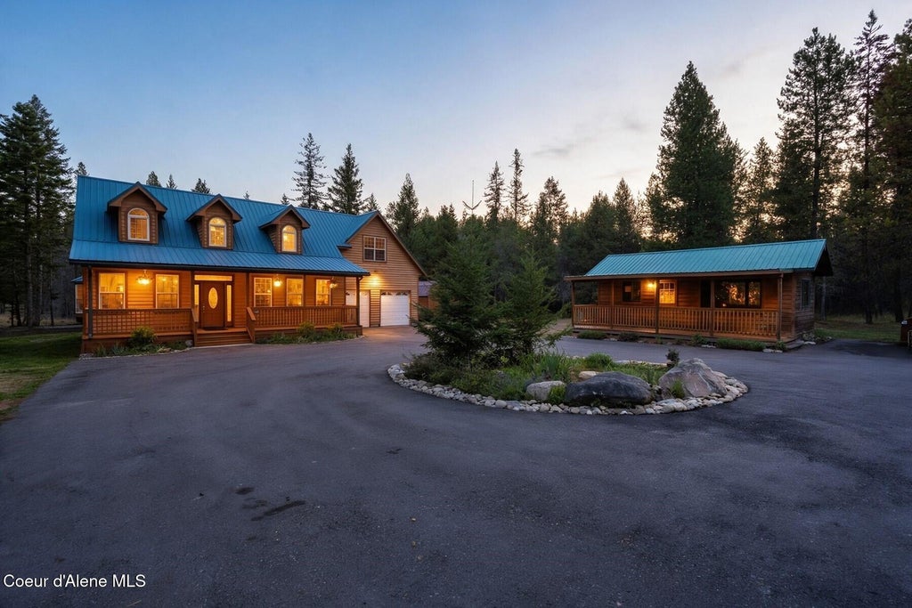 Photo of 130 Cable Dr, Sagle, ID 83860 (MLS # 26-9732)